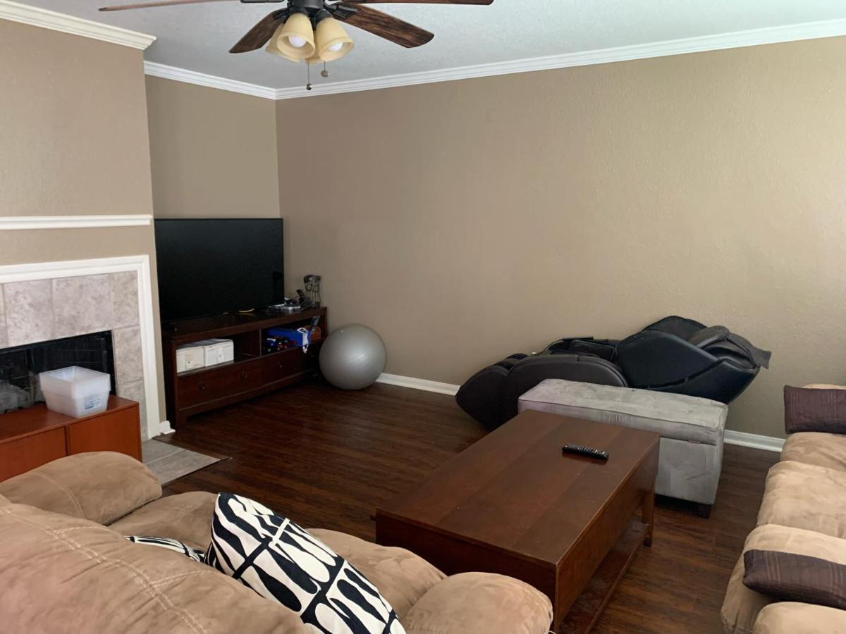 Private Queen Room Cypress 290, Tx Exterior photo